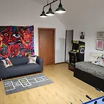 90's House * 나폴리